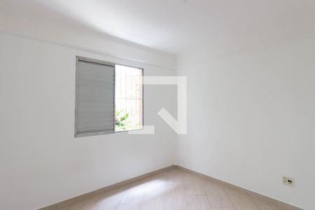 Quarto 2 de apartamento à venda com 2 quartos, 40m² em Itaquera, São Paulo