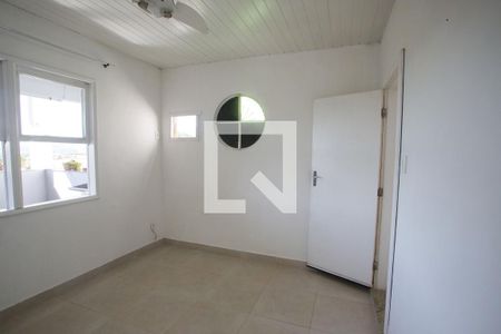 Quarto 1 de casa para alugar com 2 quartos, 120m² em Curicica, Rio de Janeiro