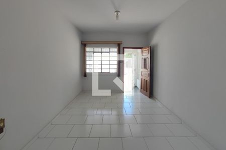 Sala de casa à venda com 4 quartos, 300m² em Cambuí, Campinas