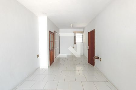 Sala de casa à venda com 4 quartos, 300m² em Cambuí, Campinas