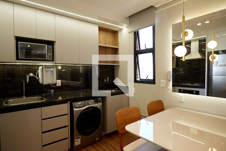 Cozinha de apartamento para alugar com 1 quarto, 320m² em Funcionários, Belo Horizonte