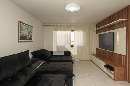 Sala de casa à venda com 3 quartos, 140m² em Vila Charlote, São Paulo