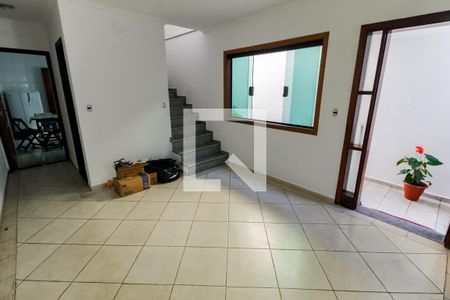 Sala 2 de casa para alugar com 4 quartos, 160m² em Jardim Londrina, São Paulo