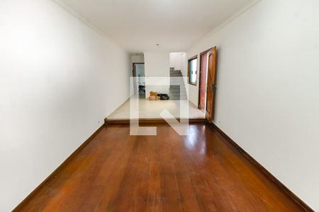 Sala 1 de casa para alugar com 4 quartos, 160m² em Jardim Londrina, São Paulo