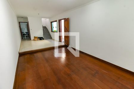 Sala 1 de casa para alugar com 4 quartos, 160m² em Jardim Londrina, São Paulo