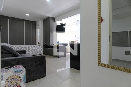 Sala de apartamento para alugar com 1 quarto, 42m² em Loteamento Mogilar, Mogi das Cruzes