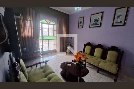 Foto 11 de casa para alugar com 5 quartos, 270m² em Regina, Belo Horizonte