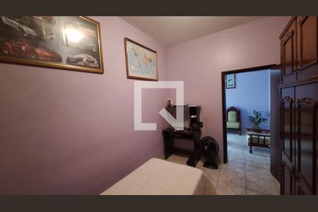 Foto 17 de casa para alugar com 5 quartos, 270m² em Regina, Belo Horizonte