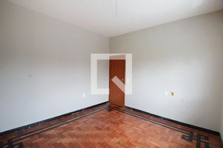 Quarto 2 de casa à venda com 5 quartos, 450m² em Santa Tereza, Belo Horizonte