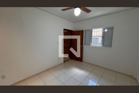 Quarto de casa para alugar com 1 quarto, 50m² em Jardim Novo Campos Eliseos, Campinas