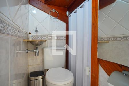 Lavabo de casa de condomínio à venda com 3 quartos, 87m² em Humaitá, Porto Alegre