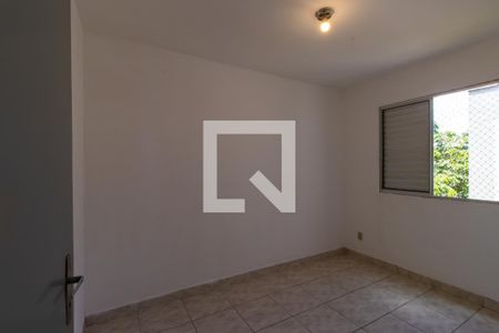 Quarto 1 de apartamento para alugar com 2 quartos, 45m² em Jardim da Gloria, Cotia