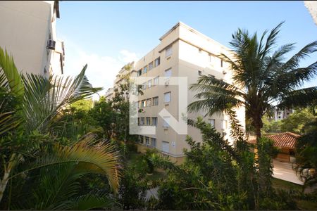 Vista do Quarto 1 de apartamento para alugar com 2 quartos, 50m² em Inhoaíba, Rio de Janeiro