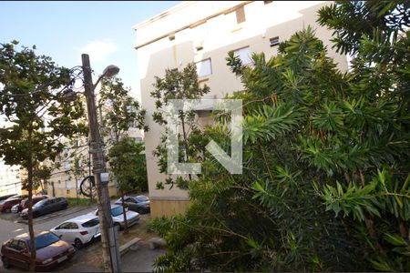 Vista da Sala de apartamento para alugar com 2 quartos, 50m² em Inhoaíba, Rio de Janeiro