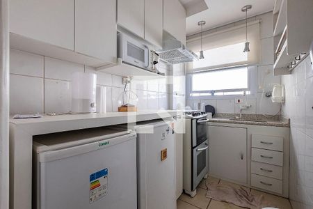 Cozinha de kitnet/studio para alugar com 1 quarto, 35m² em Cerqueira César, São Paulo