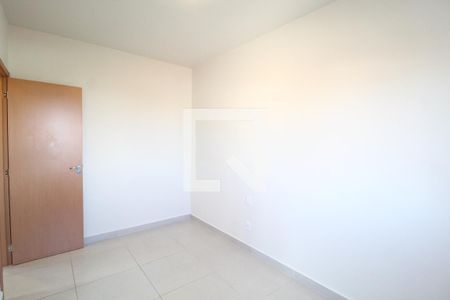 Quarto 1 - Suíte de apartamento para alugar com 2 quartos, 60m² em Tibery, Uberlândia