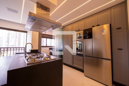 Sala/Cozinha - Conjugada de apartamento para alugar com 3 quartos, 120m² em Empresarial 18 do Forte, Barueri