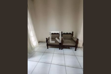 Sala de casa à venda com 5 quartos, 500m² em Colonial, Contagem