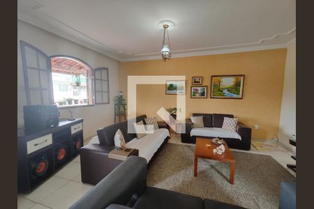 Sala de casa à venda com 5 quartos, 500m² em Colonial, Contagem