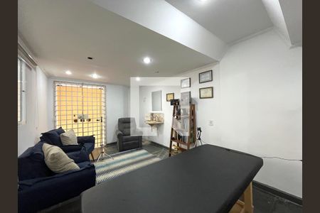 Sala de casa à venda com 5 quartos, 290m² em Planalto Paulista, São Paulo