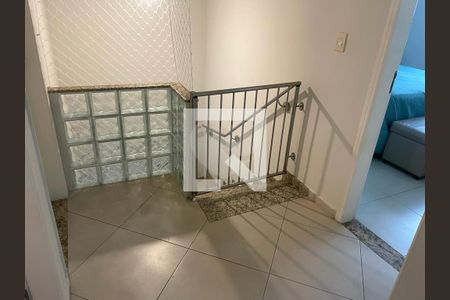 Casa à venda com 3 quartos, 175m² em Vila Silveira, Guarulhos