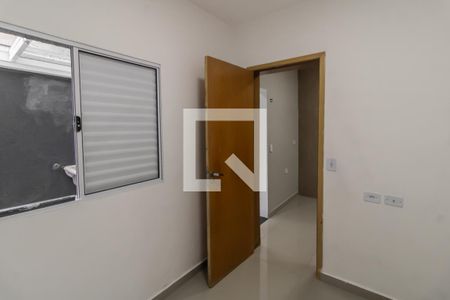 Quarto 1 de apartamento para alugar com 2 quartos, 38m² em Vila Guilhermina, São Paulo