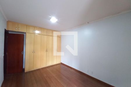 Quarto 1 de casa para alugar com 3 quartos, 250m² em Vila Rica, Campinas