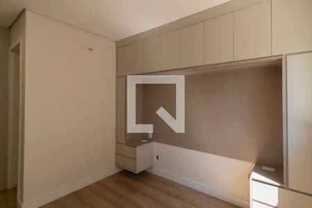 Suíte de apartamento à venda com 2 quartos, 68m² em Jardim Flor da Montanha, Guarulhos