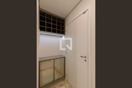 Entrada de apartamento à venda com 2 quartos, 68m² em Jardim Flor da Montanha, Guarulhos