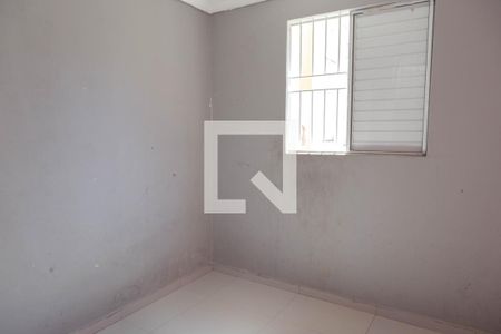 Quarto 2 de apartamento para alugar com 2 quartos, 48m² em Jardim Nova Cidade, Guarulhos