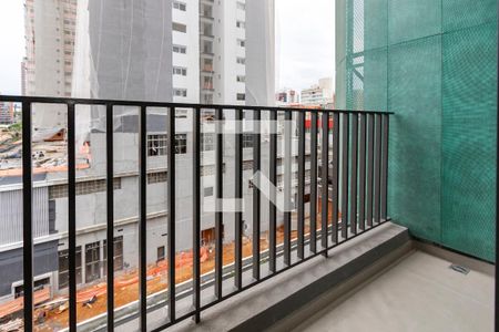 Varanda de kitnet/studio à venda com 1 quarto, 20m² em Santo Amaro, São Paulo