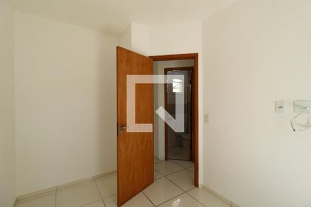 Quarto 2 de apartamento à venda com 2 quartos, 40m² em Vila Tibiriçá, Santo André