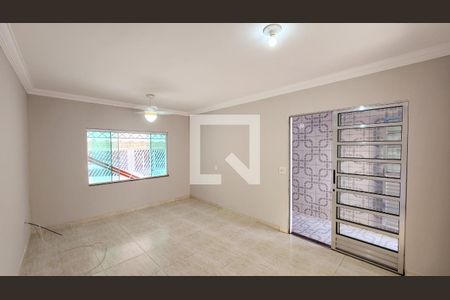 Sala de casa para alugar com 2 quartos, 125m² em Jardim Primavera, Várzea Paulista