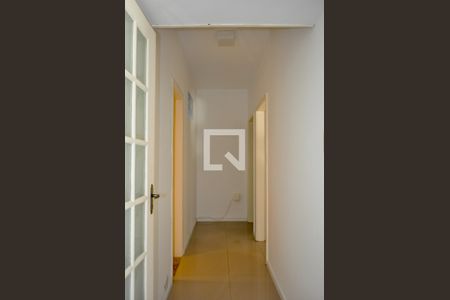 Corredor de apartamento à venda com 2 quartos, 63m² em Praia de Belas, Porto Alegre