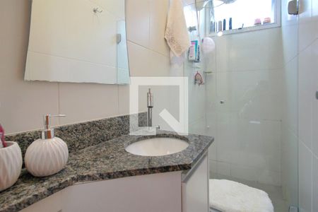 Banheiro da Suíte de apartamento à venda com 2 quartos, 55m² em Palmeiras, Belo Horizonte