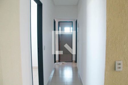 Corredor de casa para alugar com 4 quartos, 102m² em Setor Aeroporto, Goiânia