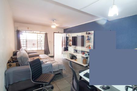 Sala de casa para alugar com 3 quartos, 111m² em Chácara Santo Antônio (zona Sul), São Paulo