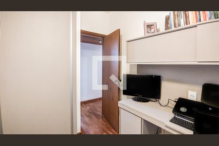 Quarto de apartamento à venda com 4 quartos, 180m² em São Pedro, Belo Horizonte