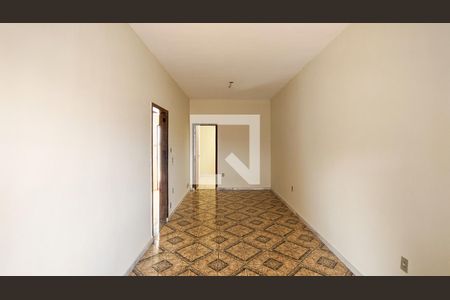 Sala de casa para alugar com 4 quartos, 120m² em Sagrada Família, Belo Horizonte