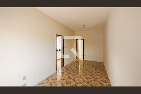 Sala de casa para alugar com 4 quartos, 120m² em Sagrada Família, Belo Horizonte