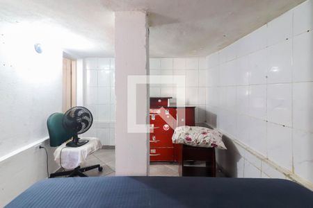 Sala/Quarto de casa para alugar com 1 quarto, 60m² em Vila Gomes, São Paulo