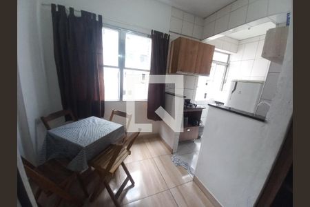 Cozinha de apartamento para alugar com 1 quarto, 24m² em Centro, São Vicente