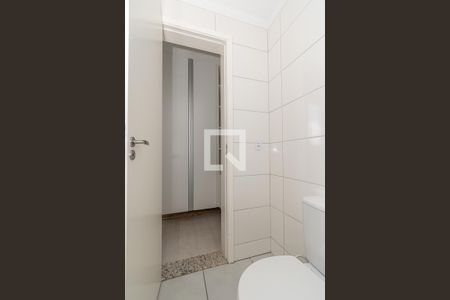 Banheiro da Suíte de apartamento para alugar com 2 quartos, 53m² em Jardim Nova Hortolandia, Hortolândia