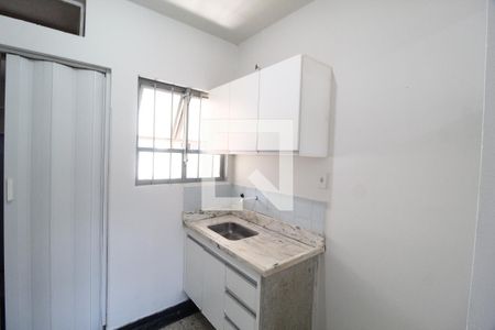 Studio de kitnet/studio para alugar com 1 quarto, 20m² em Lídice, Uberlândia