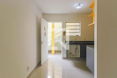 Sala de casa para alugar com 1 quarto, 50m² em Vila Albano, São Paulo