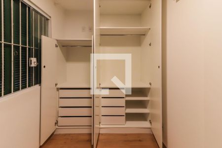 Quarto de casa à venda com 1 quarto, 50m² em Vila Albano, São Paulo