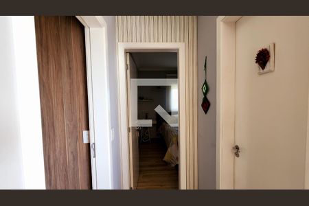 Corredor  de apartamento à venda com 2 quartos, 60m² em CECAP, Jundiaí