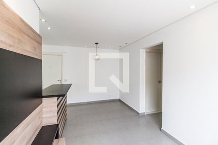 Sala de TV de apartamento à venda com 2 quartos, 51m² em Centro, Barueri