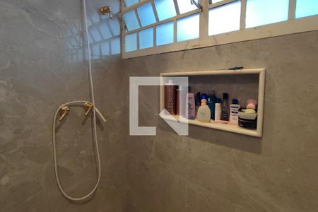 Banheiro Suíte de casa à venda com 3 quartos, 238m² em Guarani, Campinas