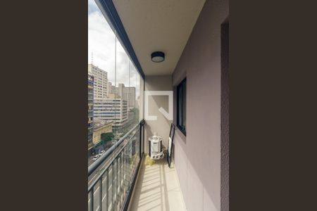Varanda de kitnet/studio para alugar com 1 quarto, 29m² em Santa Ifigênia, São Paulo